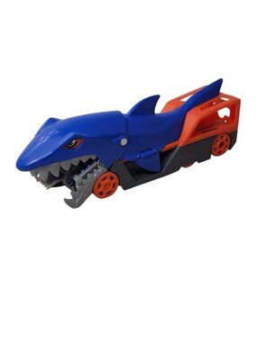 Hot Wheels Shark Chomp Transporter Playset Storage Eats 1:64 Cars Stores Up To 5